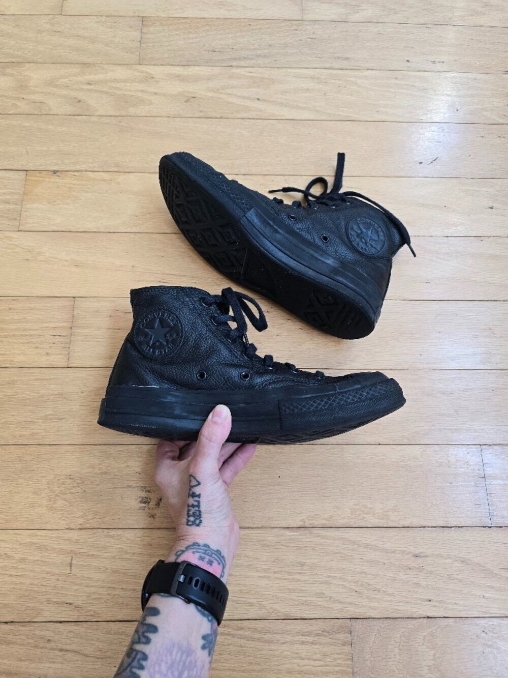 Converse | Chuck Taylor All Star monochrome black leather sneakers | WMS 7.5